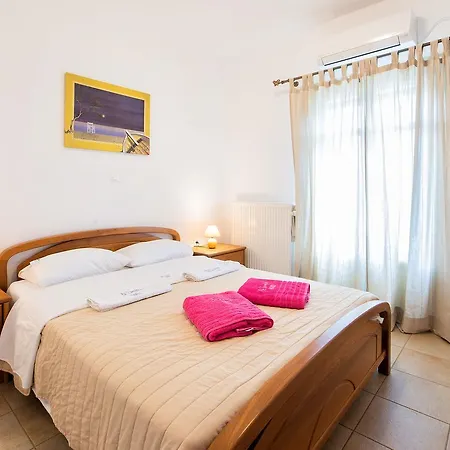 San Dimitrio House On The