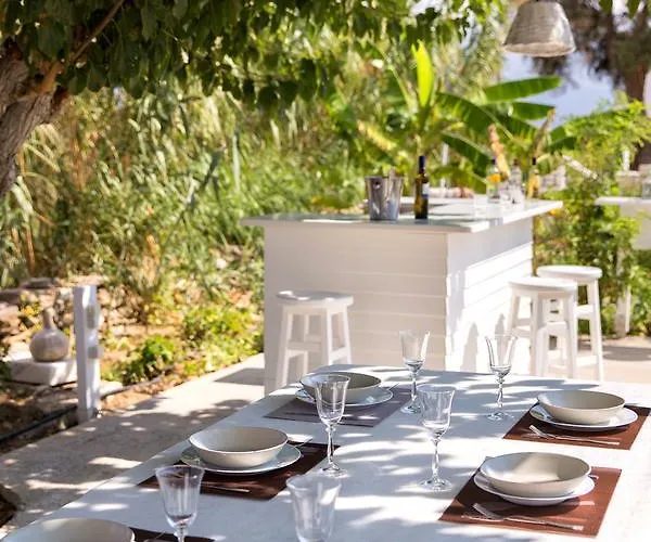 فيلة San Dimitrio House On The *