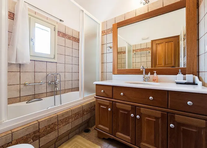 San Dimitrio House On The لوغاراس